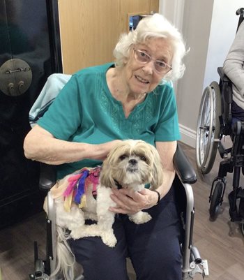 Paw-ty time! Horely care home welcomes cute companions