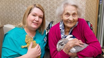 Banbury care home resident relives career with help from furry friends