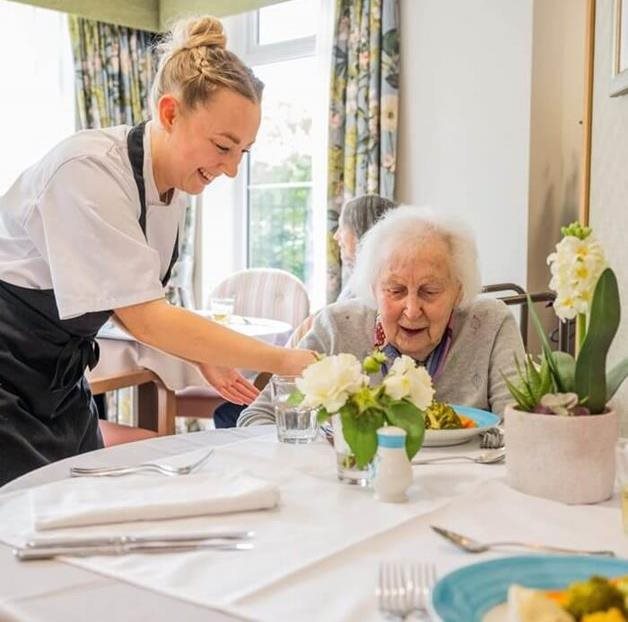Senior lunch club – free event at Winchcombe Place