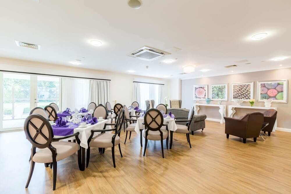 Activities Assistant Bank - Bookham- dining room