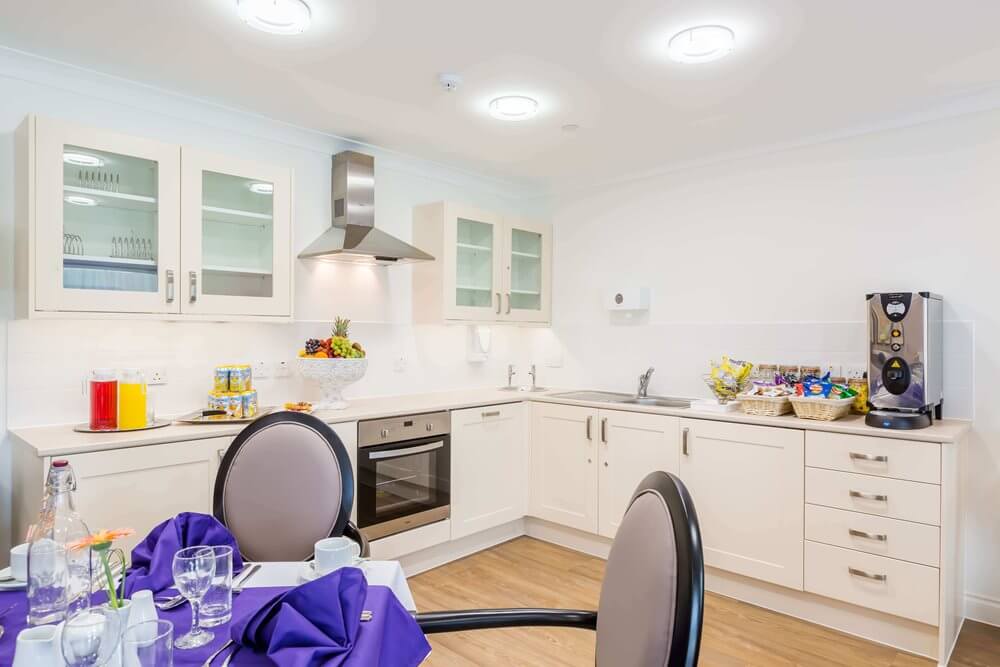 Housekeeper Bank - Bookham- dining room