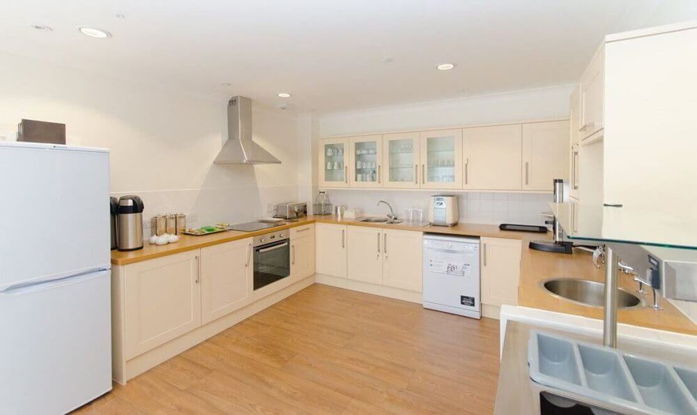 Housekeeper - Edgbaston- kitchen 