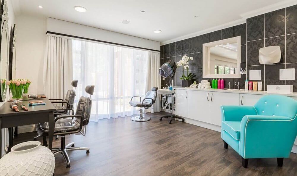 Ridley Manor - High Wycombe- salon