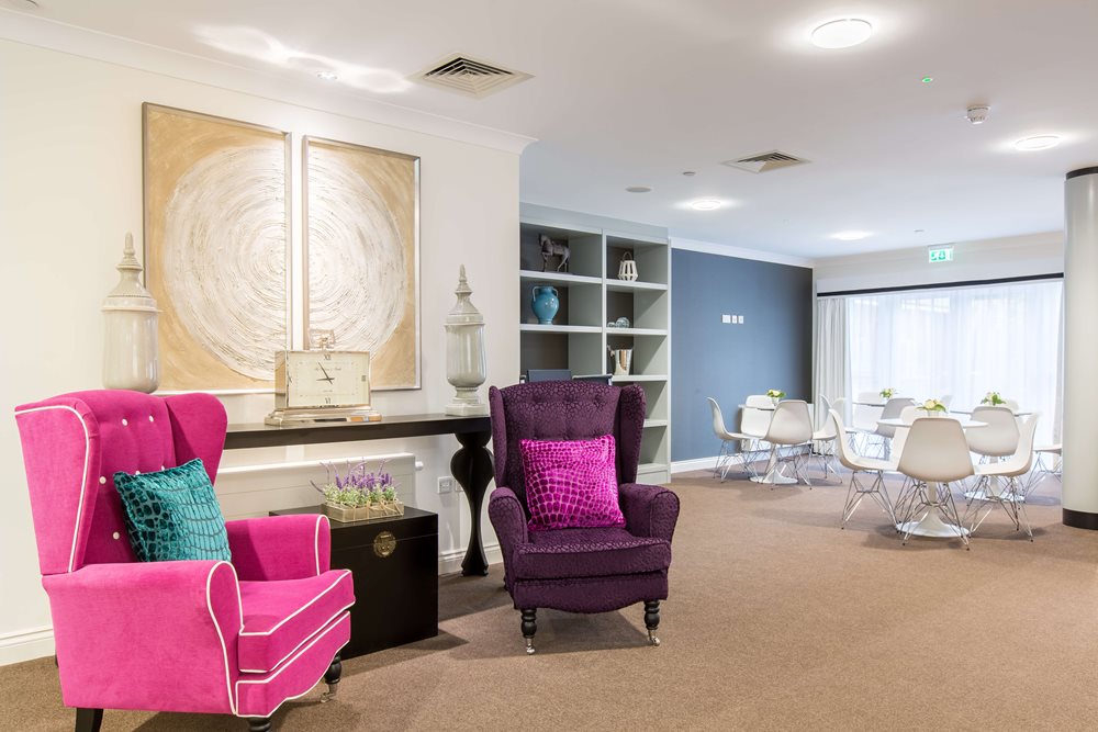 Housekeeper Bank - Newbury- cafe
