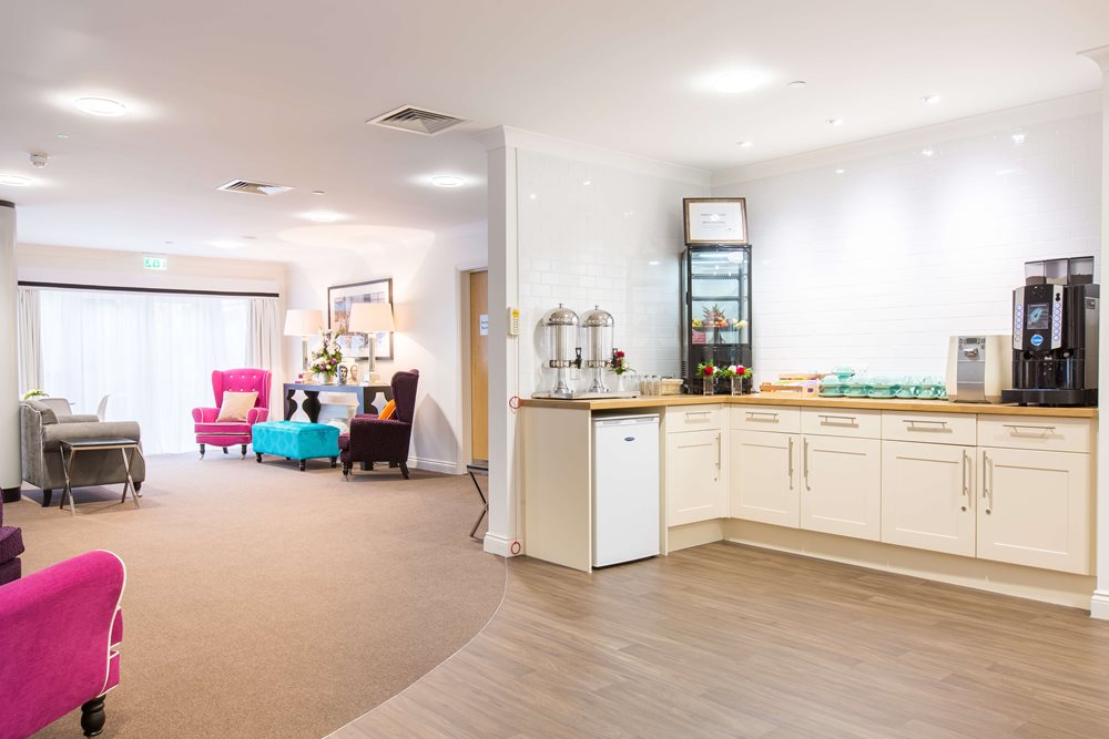 Housekeeper Bank - Newbury- cafe