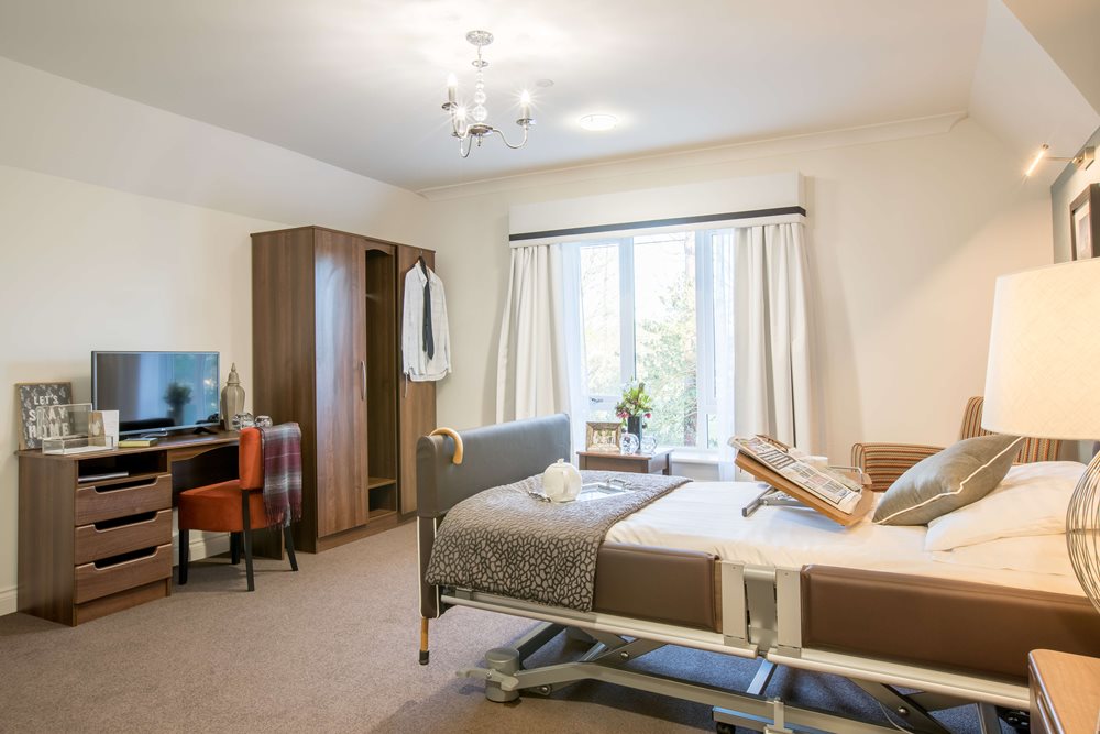 Care Assistant - Woking- bedroom 