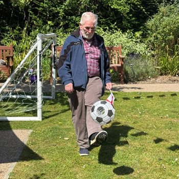Hythe care home residents team up with children for matchday magic