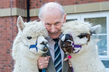 Leamington Spa care home visited by fluffy four-legged friends