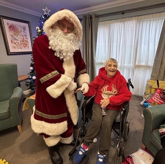 Local children join Waterlooville care home for a journey into Christmas past