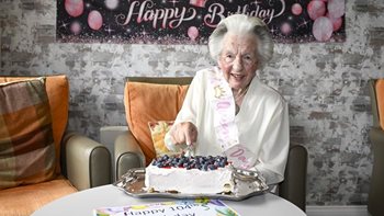Birthday card appeal for Edinburgh care home resident turning 105