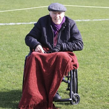 Former trophy-winning Mexborough footballer makes triumphant return to old grounds