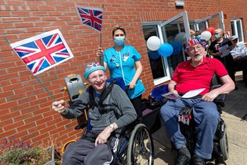 The royal treatment – Kidderminster care home residents celebrate the Platinum Jubilee in style