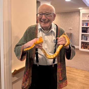 Edinburgh care home welcomes new friends