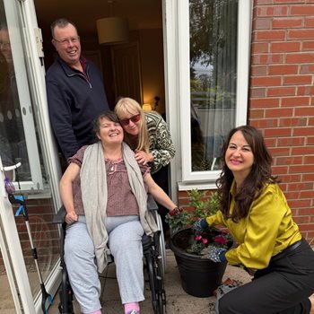 Kidderminster care home organises reunion for long-distance friends