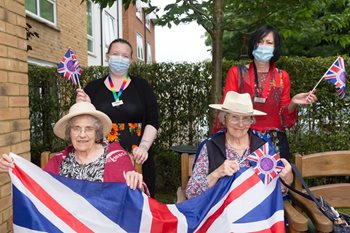 The royal treatment – Kingston Vale care home residents celebrate the Platinum Jubilee in style