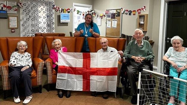 Sutton Coldfield care home residents team up with community for matchday magic