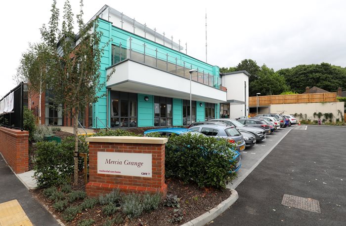 Sutton Coldfield care home helps town become dementia friendly | Care UK