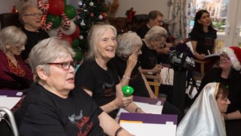 Isleworth care home residents get dramatic for a journey into Christmas past