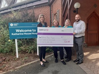 Care home team honours colleague and raises over £800 to support local hospice