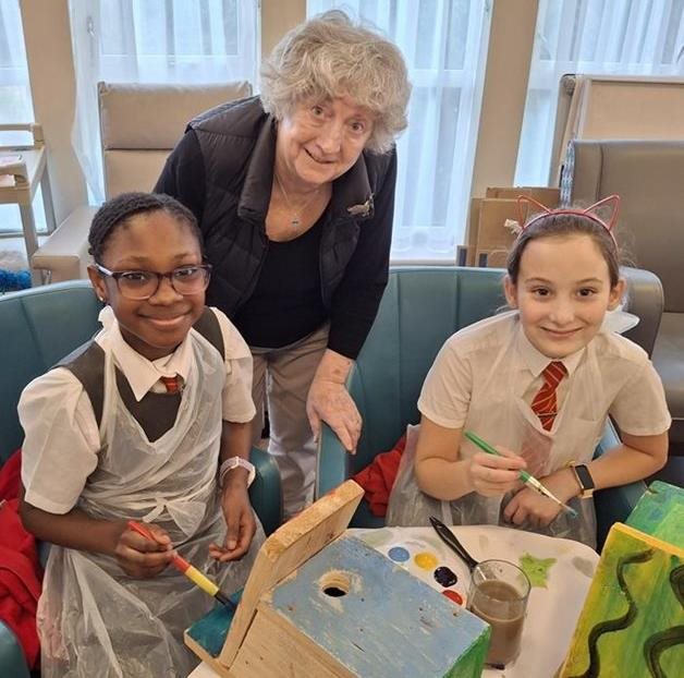 Orpington care home residents and schoolchildren flock together 