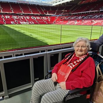 Altrincham care home makes football fan’s dream come true