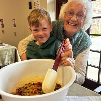 Lymington care home residents team up with local children to bring back favourite recipes  