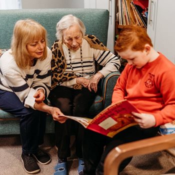 Waterlooville care home turns new page with special storytelling session
