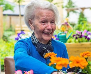 No one trick peonies – Stroud care home hosts flower show