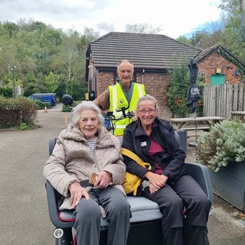 Stockport care home resident’s rickshaw wish fulfilled