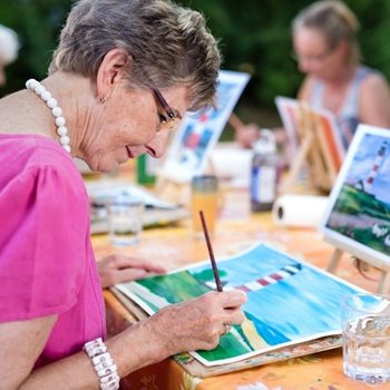 Paint and Sip - free event at Chichester Grange