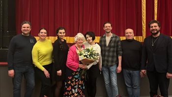 91-year-old Poole resident reunites with singing passion