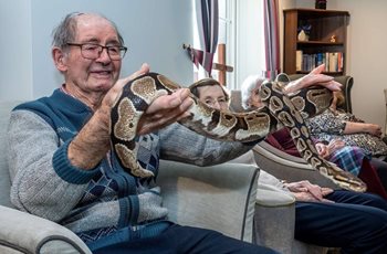 Not easily rattled – Creatures great and small visit Newmarket care home