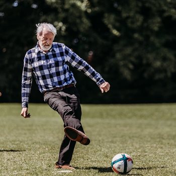 Waterlooville care home residents team up with community for matchday magic