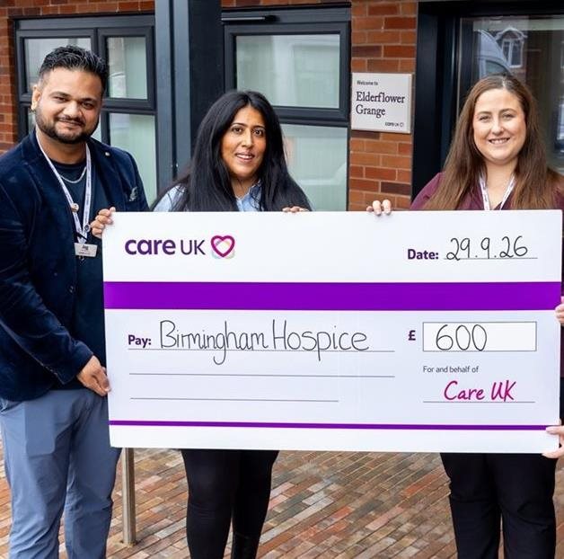 Erdington care home donates £600 to hospice