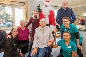 Local children celebrate Christmas with Bristol care home residents