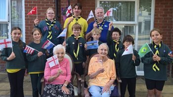 Chingford care home residents team up with community for matchday magic