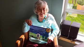 Green fingered Eye care home residents revisit favourite hobbies