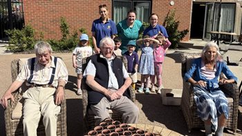 94-year-old Yate care home resident leads gardening session for nursery children