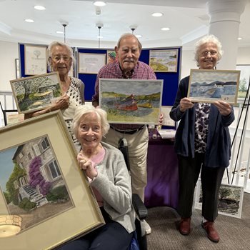 Knutsford care home residents wow with exhibition