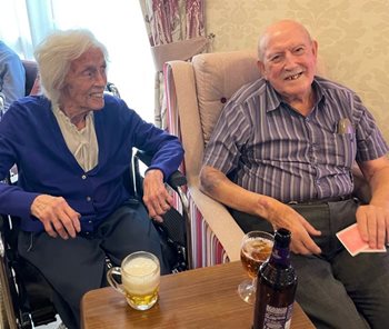 ‘Love and laughter through thick and thin’ – the secret to a 70-year marriage according to Bromsgrove residents