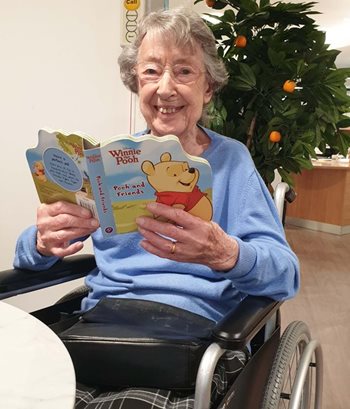 A story that’s plot on – Newbury care home residents read bedtime stories to local children