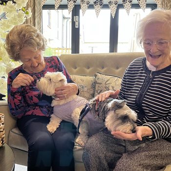 Wilmslow care home hosts community dog café