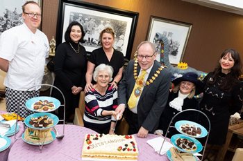 Outstanding Leamington Spa care home celebrates milestone with special guests