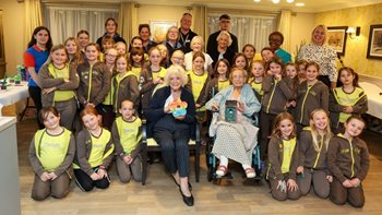 Angmering care home residents team up with youth group for DIY project