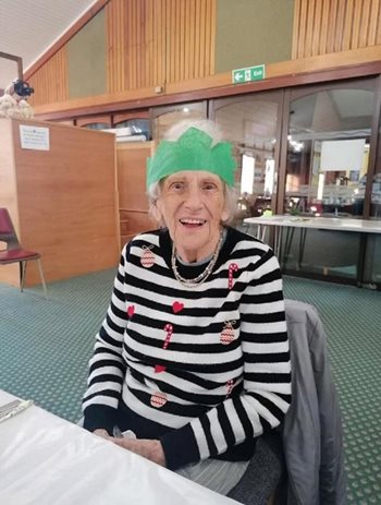 ‘Tis the season – Bromsgrove care home shares top tips for a dementia-friendly Christmas