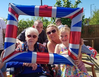 The royal treatment – East Kilbride care home residents celebrate the Platinum Jubilee in style