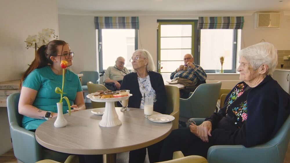 Living well with dementia at Cairdean House
