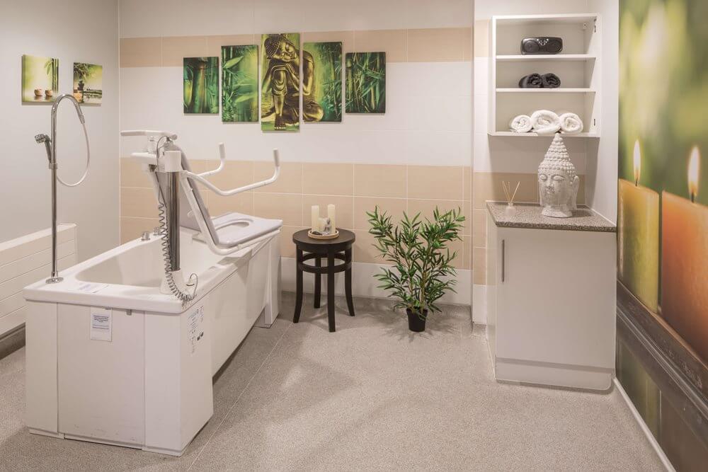 Amherst House - Amherst House bathroom 2