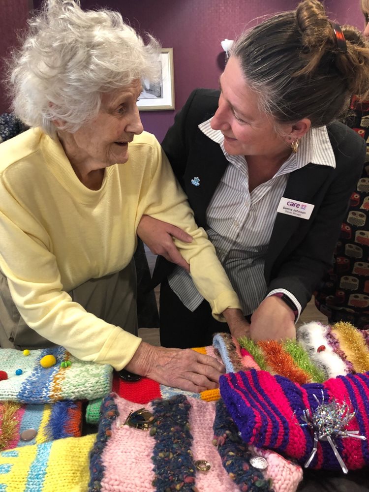 A close-knit community – local volunteers knit sensory aids for residents at Field Lodge