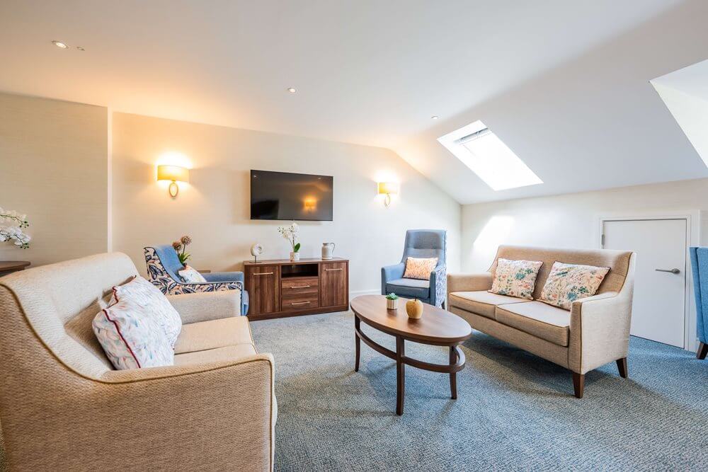 Walton Park - Walton Park lounge 3
